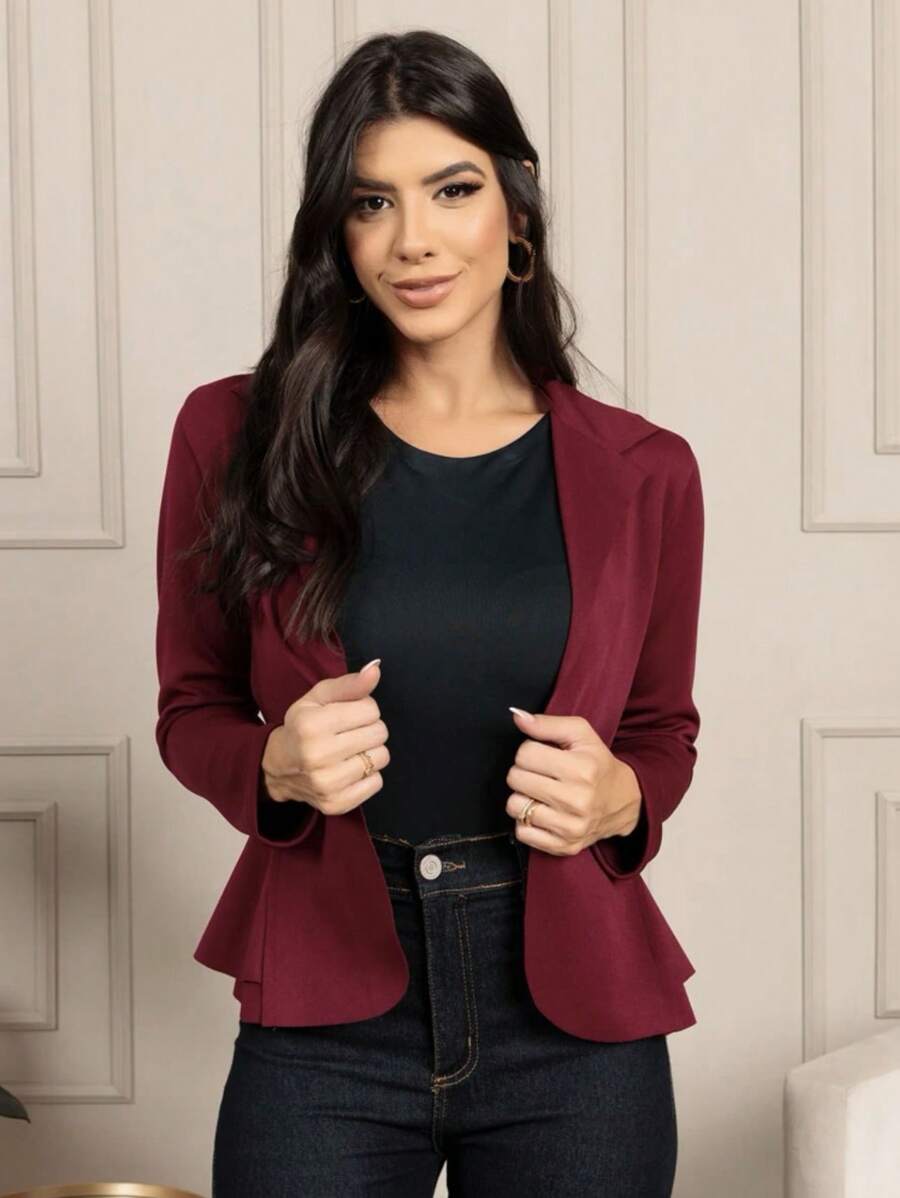 Blazer Bianca Curto com Babado em Neoprene