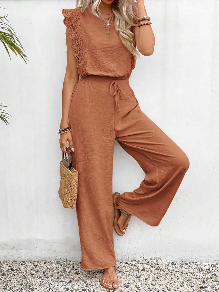 Conjunto Frenchy Casual com Renda e Calça Longa