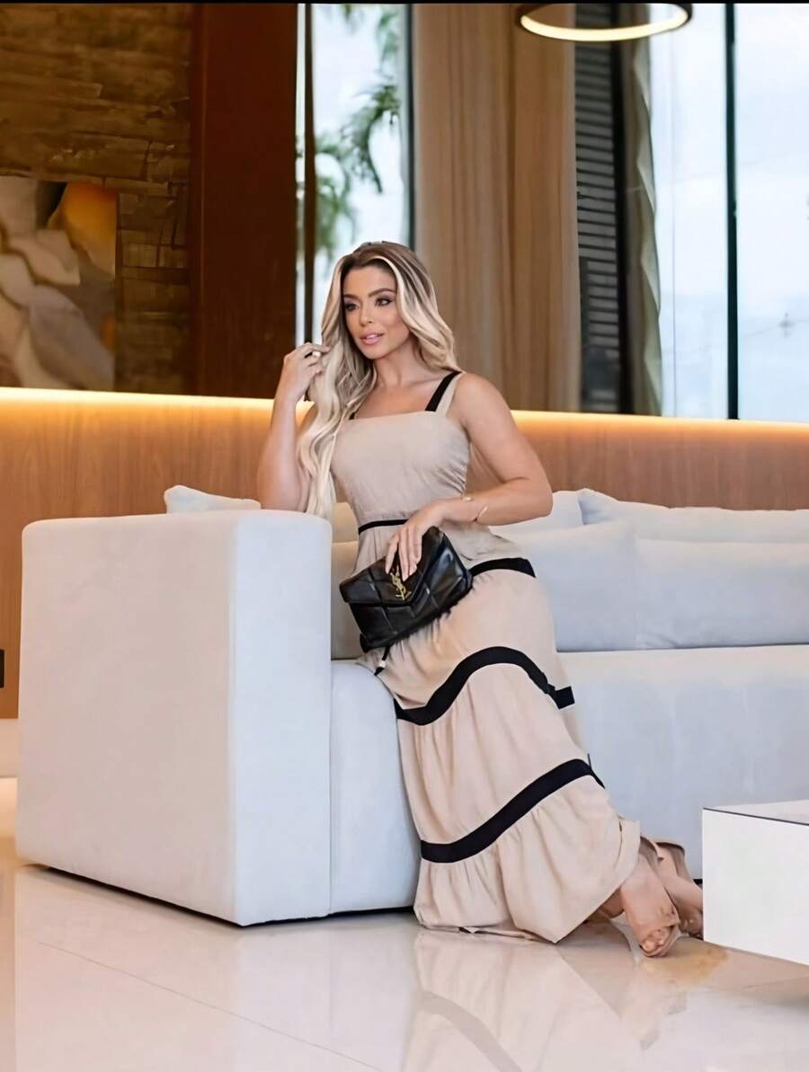 Vestido Lavinia Striped Elegance