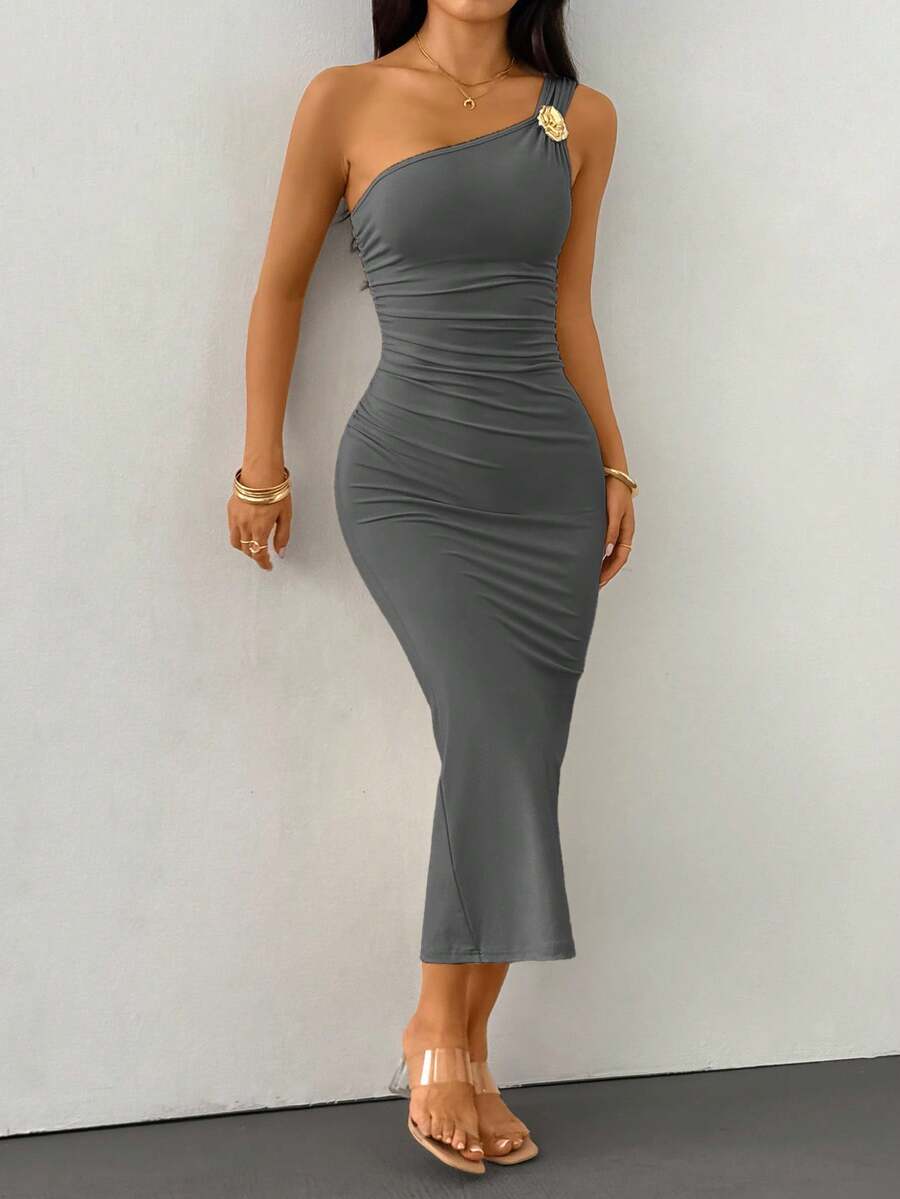 Vestido Nicole Golden Charm
