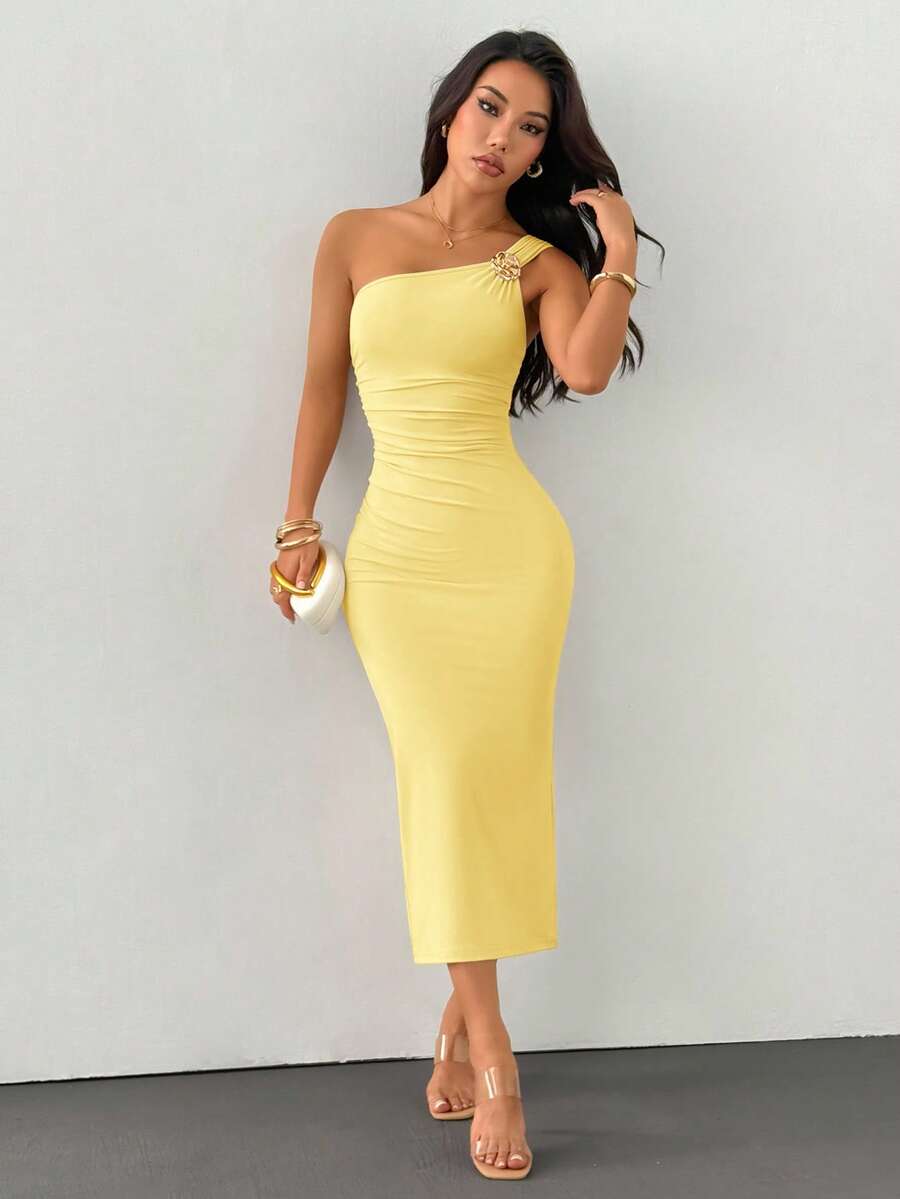 Vestido Nicole Golden Charm
